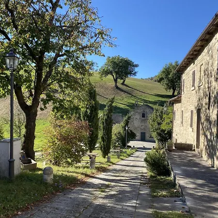 Via Castello Gombola 24 Sassomorello